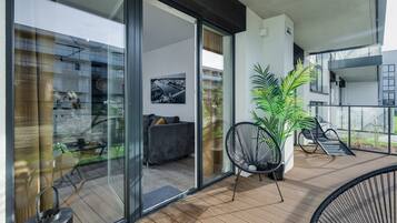 Apartment, 1 Bedroom, Jetted Tub | Balcony