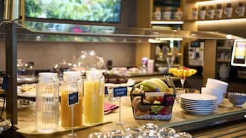 Petit déjeuner continental servi tous les jours en supplément