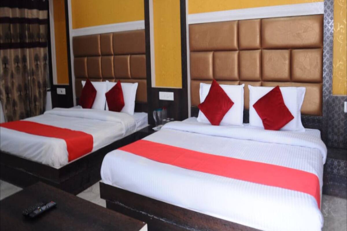 Deluxe Quadruple Room | Free WiFi, bed sheets