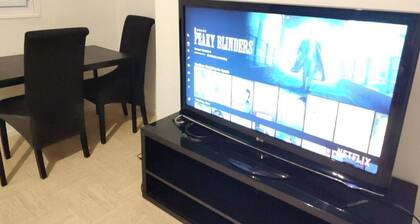 chambre et salon privé dans un superbe appartement 70 m carrés