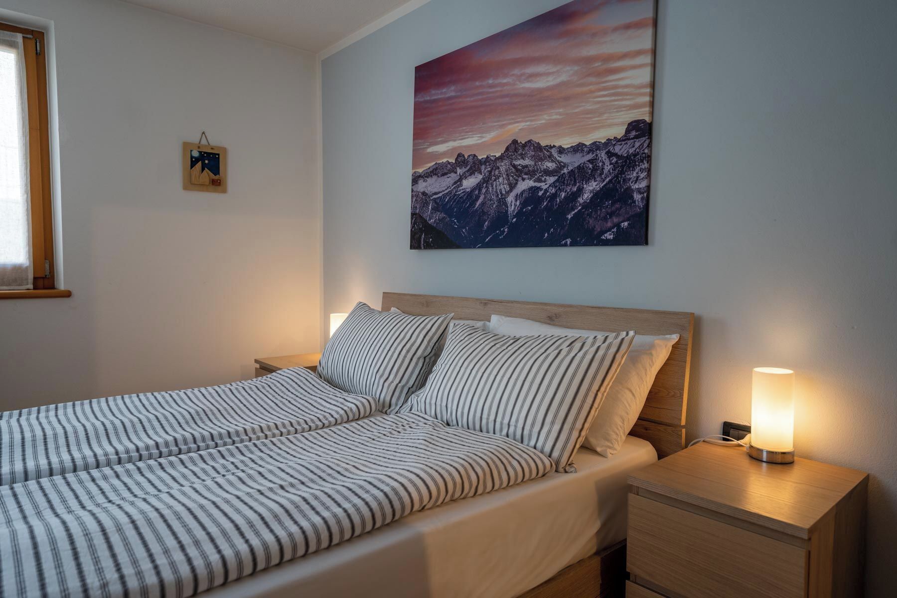 2 Schlafzimmer, Bügeleisen/Bügelbrett, kostenloses WLAN