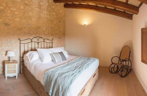 4 bedrooms