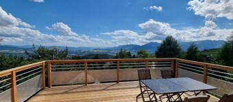 Charming chalet for 6 with fireplace and pets allowed