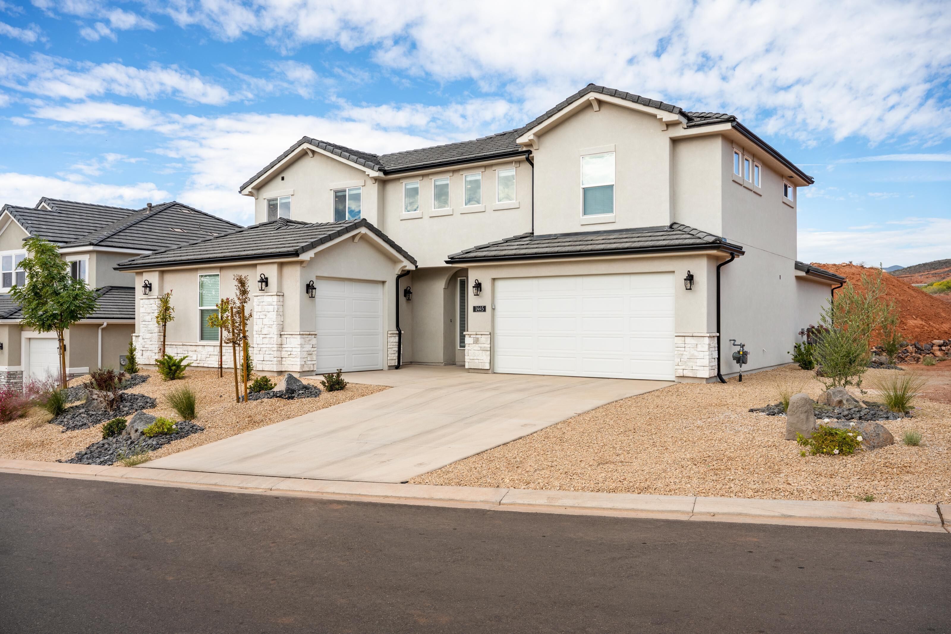 House, 4 Bedrooms | Exterior