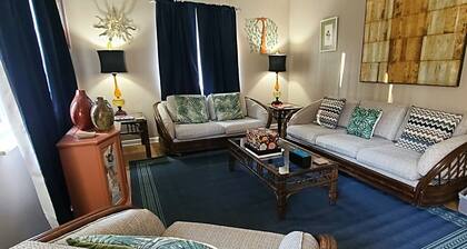 The Jackie O ~ One Bedroom Relaxing Retreat