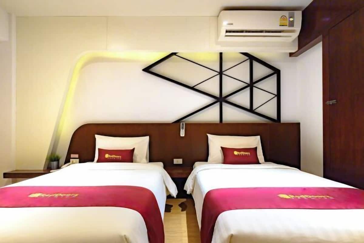 1 habitación, escritorio, wifi gratis y ropa de cama