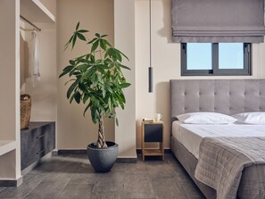 2 chambres, coffre-fort, fer et planche à repasser, lit de bébé portatif