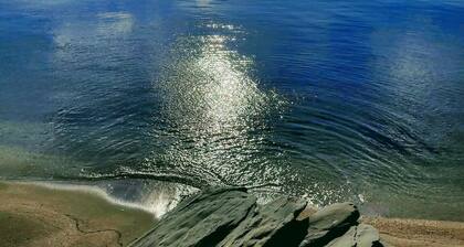 Traditional renovated stone house - 5 min from the beach!