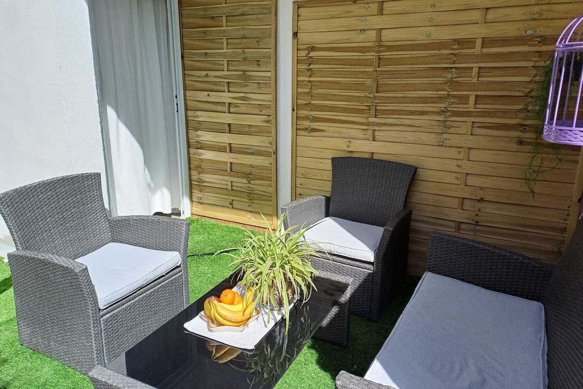 Departamento (One Bedroom Apartment with Terrace) | Exterior