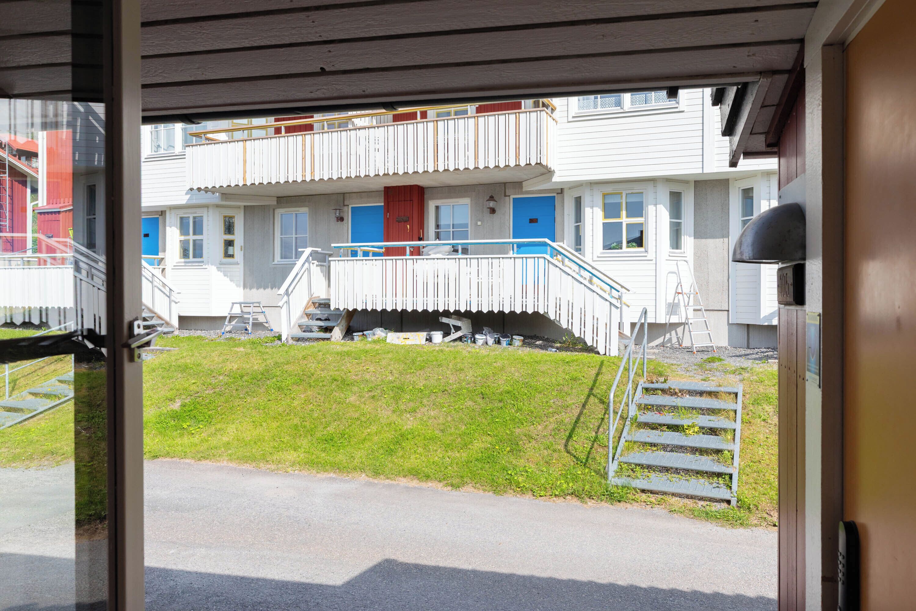 Classic Apartment | Courtyard view