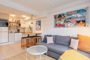 Studio Standard | Rideaux occultants, chambres insonorisées, Wi-Fi gratuit