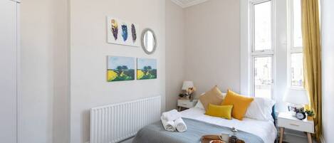 2 Schlafzimmer, Bügeleisen/Bügelbrett, Reisekinderbett, kostenloses WLAN