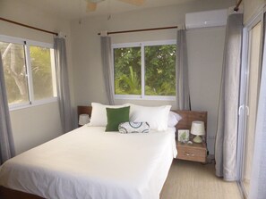 4 bedrooms, WiFi, bed sheets, wheelchair access