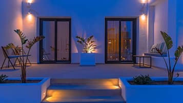 Cozy Double Room With Pool View | View from room