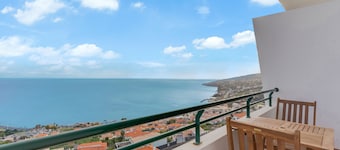 Santa Cruz Apartment