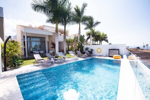 Una piscina climatizada