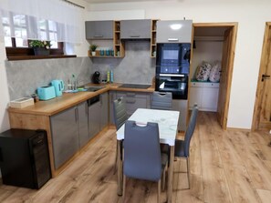 Fridge, microwave, oven, dishwasher