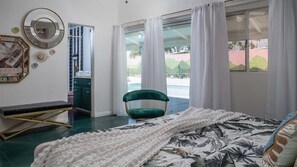 3 bedrooms, iron/ironing board, Internet, bed sheets