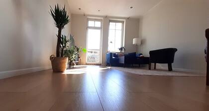 A charming and spacious apartment in a good location.