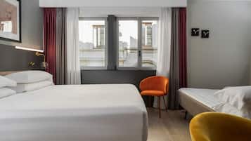 Quadrupla Economy | Biancheria da letto di alta qualità, materassi in memory foam, minibar