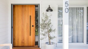 Exterior detail - Callala Dreams - 4 Mins Walk to Beach (Callala Beach)