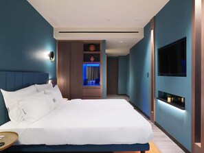 Deluxe Double Room (Acropolis View) | Bộ đồ giường kháng dị ứng, minibar, két bảo mật tại phòng 