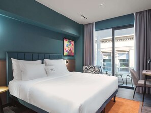 Habitación ejecutiva, con acceso al salón lounge del club | Vista del balcón