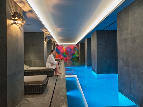 NYX Esperia Palace Hotel Athens - Image 10
