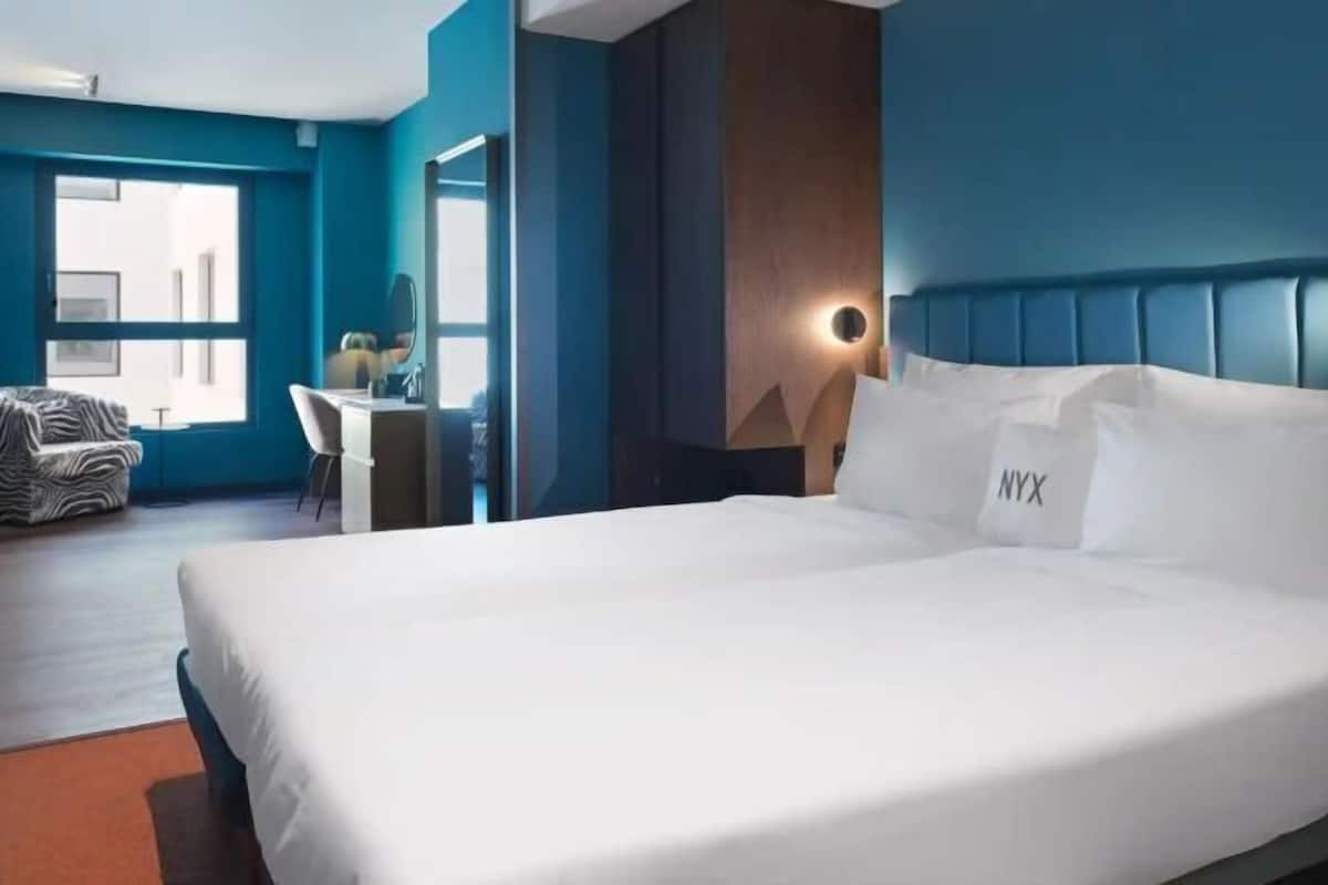 Hypo-allergenic bedding, minibar, in-room safe, individually decorated