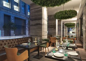 Restaurant - NYX Esperia Palace Hotel Athens (Athens)