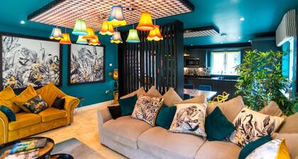 Trewhiddle Villa 03 Sleeps up to 9 guest