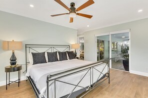 4 bedrooms, iron/ironing board, travel cot, free WiFi - FIFA Perfect | Coral Isle: Heated Pool, Ping-Pong, Near Beach (Fort Lauderdale)