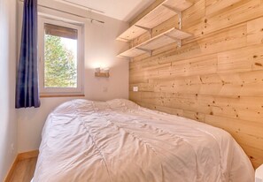 1 chambre, fer et planche à repasser, Wi-Fi