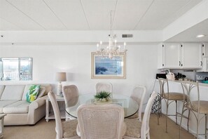 Dining - Tritons Trumpet- Beautiful 3 Bed at Triton's Trumpet with Bay View! (Ocean City)