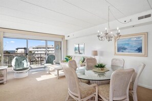 Interior - Beautiful 3 Bed at Triton's Trumpet with Bay View! (Ocean City)