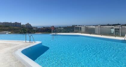 ALL COMFORT, SUPERB VIEW, large TERRACE Los Flamingos Ideal families