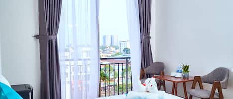 Superior Room | 1 bedroom, premium bedding, pillowtop beds, free minibar items