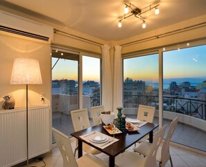 Dining - EλIA SELINOU (CHANIA)