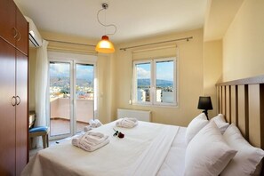 2 bedrooms, desk, iron/ironing board, free WiFi - EλIA SELINOU (CHANIA)