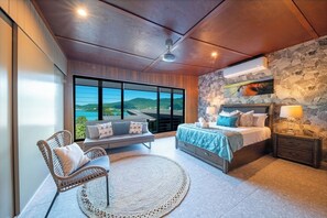 4 bedrooms, iron/ironing board