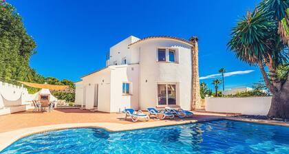 Villa MONTE CRISTO by Abahana Villas