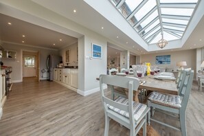 Dining - Field Piece Cottage, Burnham Market, Norfolk (Burnham Market)