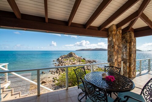 Secluded Oceanfront Caribbean Vacation Villa on Leverick Bay.