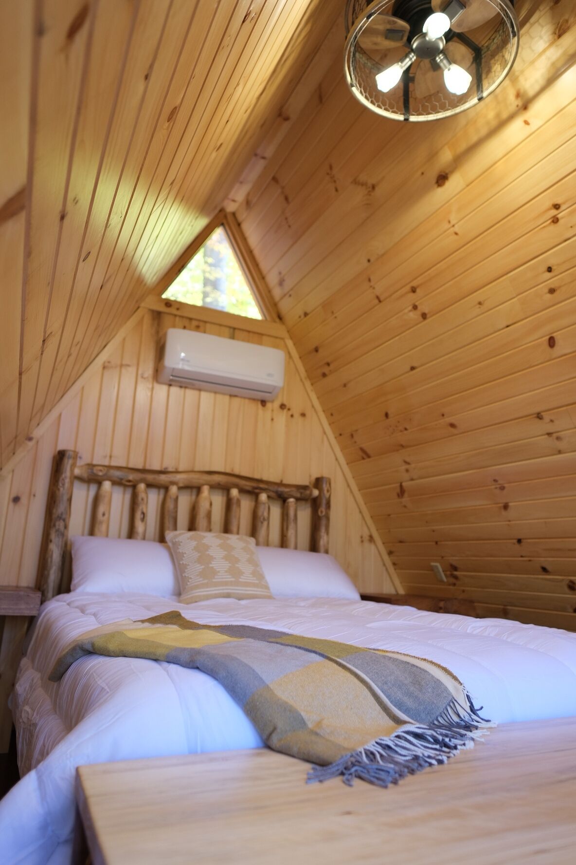 1 quarto, roupa de cama