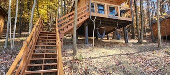 Sequoia/Lakeview 4-6 Person Midsize Cabin