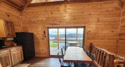 Denali/Pet Friendly-Lakeview -Hot Tub-8 Person Lodge