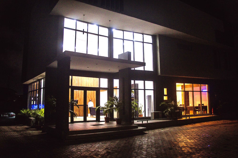 Hotel Capitol