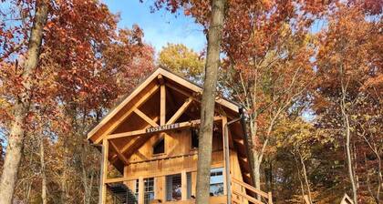 Yosemite/Lakeview -Pet Friendly- 4-6 Person Midsize Cabin