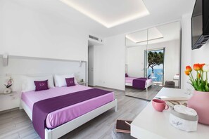 6 Schlafzimmer, BĂŒgeleisen/BĂŒgelbrett, WLAN, BettwĂ€sche
