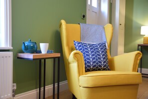 Business centre - 11 Crabbe Street, Aldeburgh (Aldeburgh)